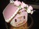 Розовый домик с цветами